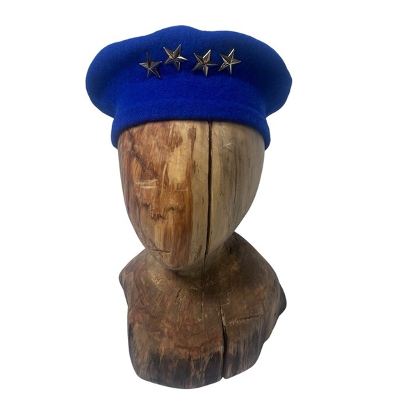 VTG Wool Blend Beret Hat Royal Blue Gold Stars Women's Hat Size Small - Picture 4 of 16
